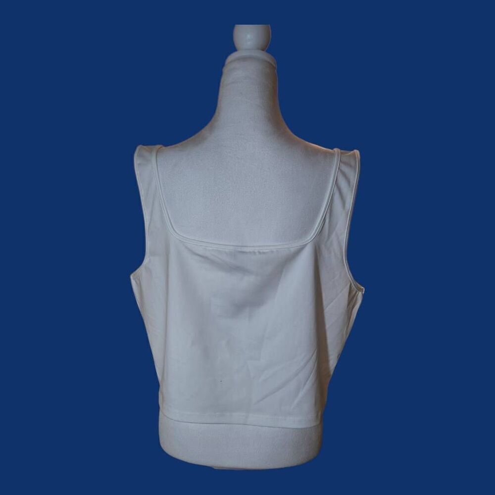 Shein Curve Women's PLUS Size 4XL White Sleeveless Crop Top